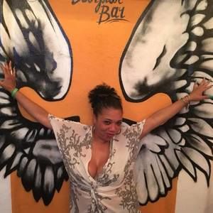 Meet your Posher, Monalisa